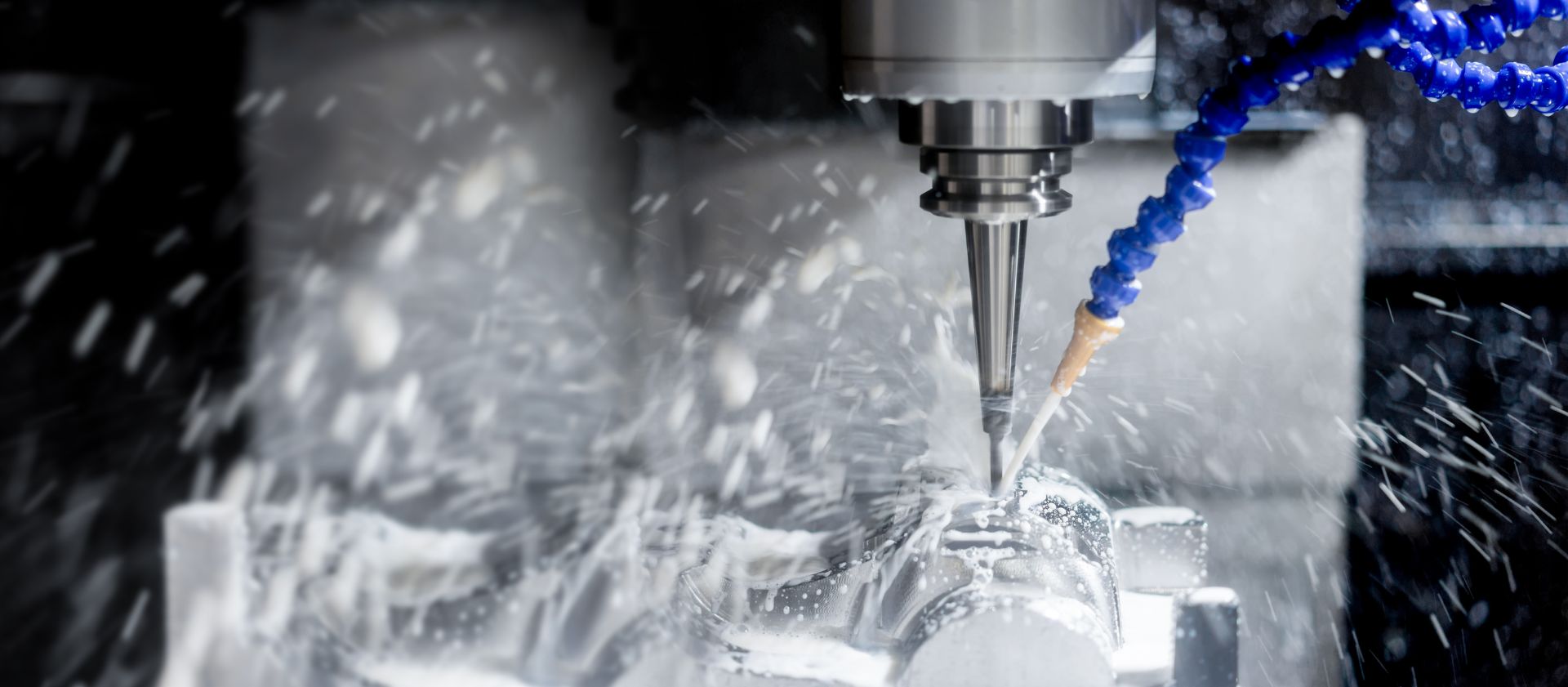 Water Jet CNC Machine cutting metal material